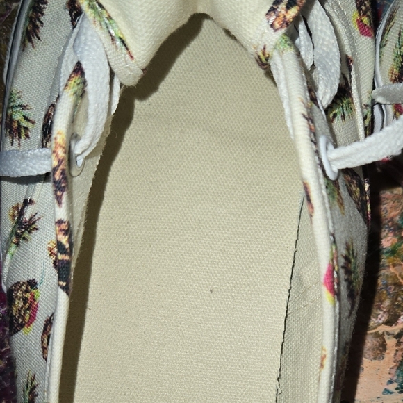 White Sneakers with Pineapple Print - Picture 10 of 12